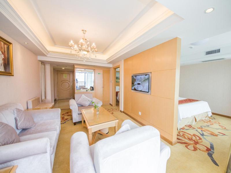 Vienna Classic Hotel Qingyuan Taihe Ancient Cave Scenic Area Luaran gambar