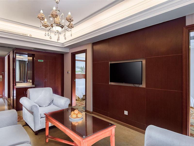 Vienna Classic Hotel Qingyuan Taihe Ancient Cave Scenic Area Luaran gambar