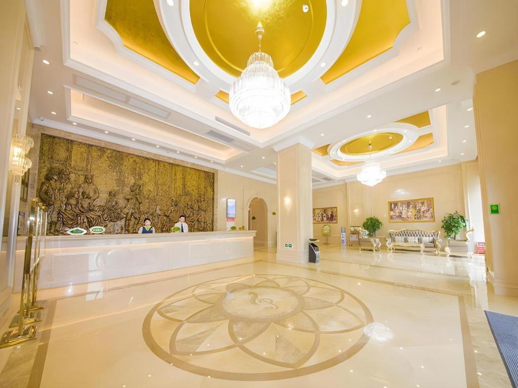 Vienna Classic Hotel Qingyuan Taihe Ancient Cave Scenic Area Luaran gambar