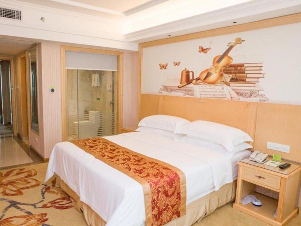 Vienna Classic Hotel Qingyuan Taihe Ancient Cave Scenic Area Luaran gambar