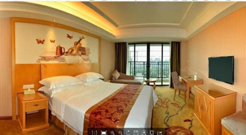 Vienna Classic Hotel Qingyuan Taihe Ancient Cave Scenic Area Luaran gambar