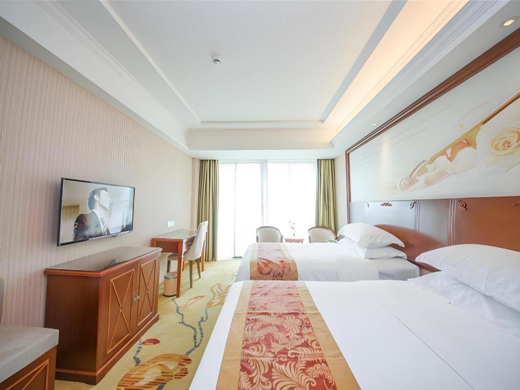 Vienna Classic Hotel Qingyuan Taihe Ancient Cave Scenic Area Luaran gambar